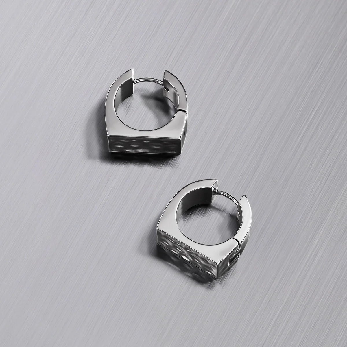 MODERN HOOP EARRINGS